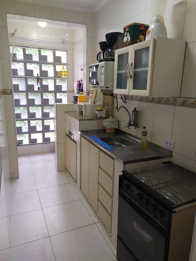 Guaruja Enseada - Apto 200M Da Praia - 02 Dorm. Wi-Fi + Ar + Estacionamento المظهر الخارجي الصورة