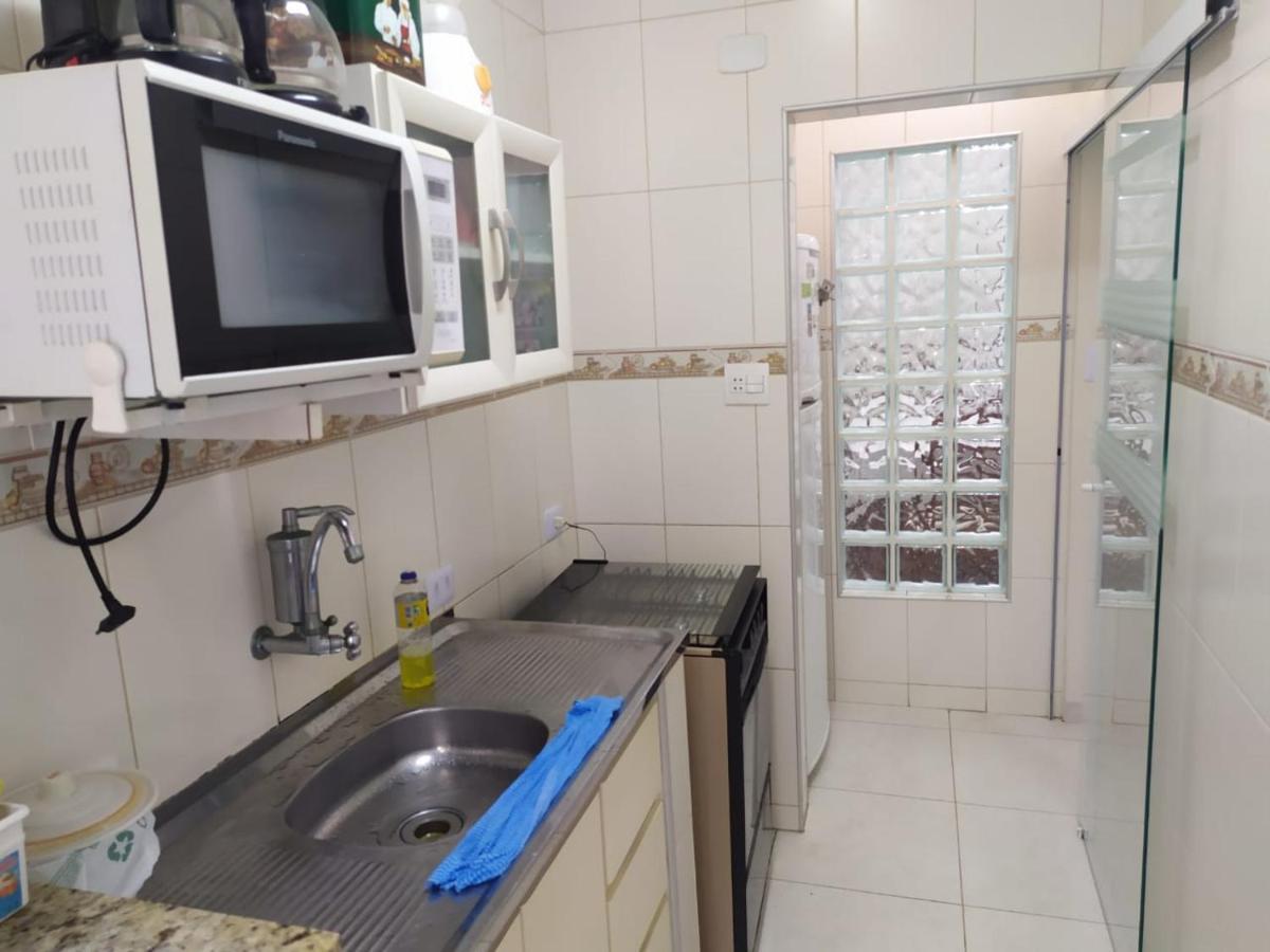 Guaruja Enseada - Apto 200M Da Praia - 02 Dorm. Wi-Fi + Ar + Estacionamento المظهر الخارجي الصورة